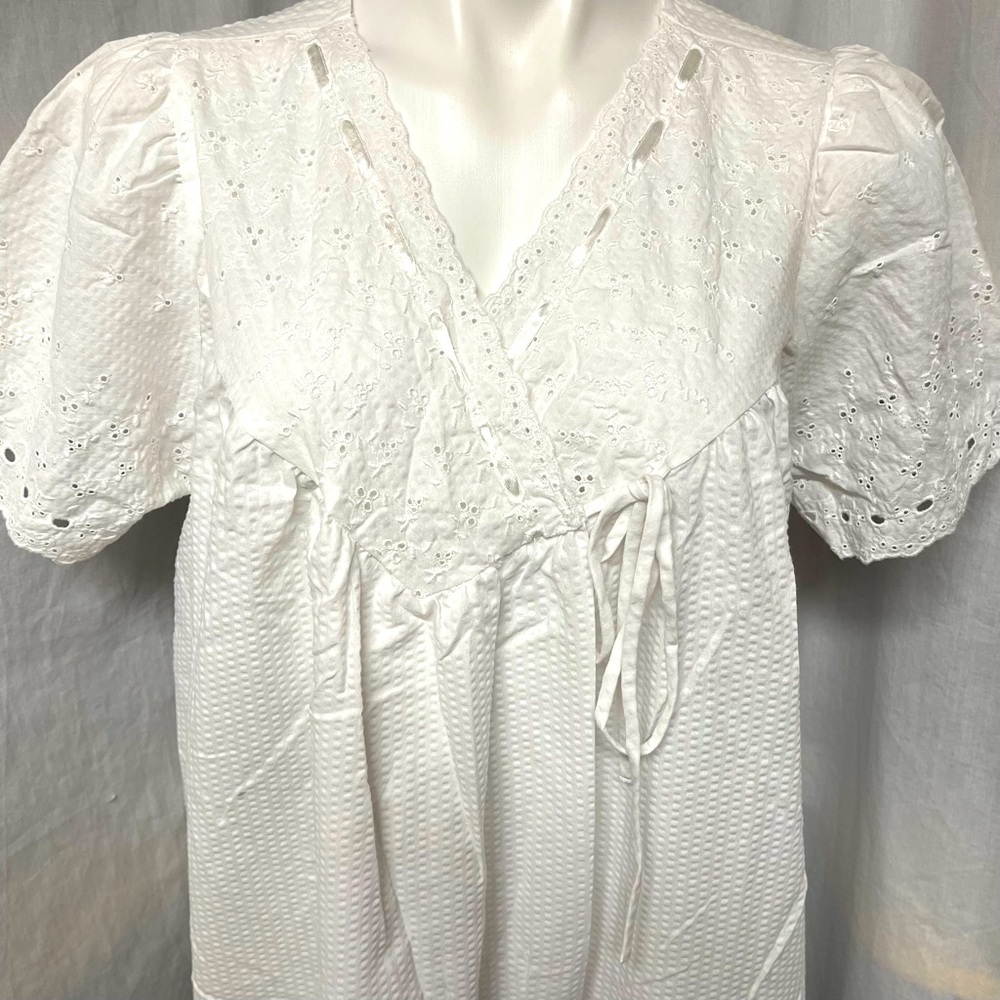Go Softly Woman’s Long Robe Coverup Nightgown Waffle Mock Wrap Pockets White Med